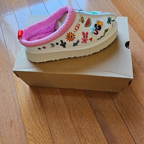 NEW. UGG TAZZ SKETCH WOMEN'S SIZES - Picture 2 of 4